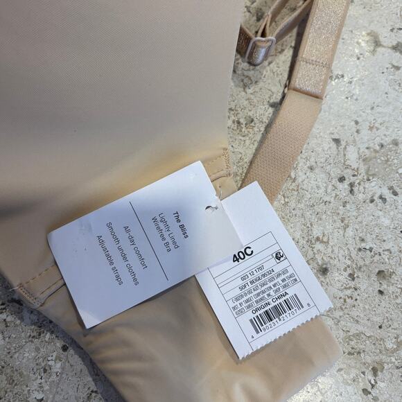Auden The Bliss Beige Wirefree Lightly Lined Convertible Straps Bra 40C NWT - Picture 4 of 4